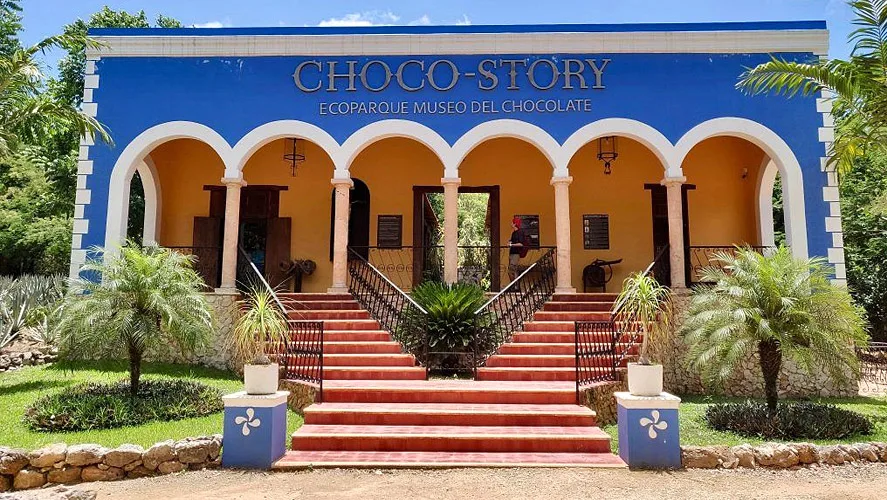 Día 4 — Mérida — Uxmal — Museo Del Cacao — Uxmal (84 Km — 1,5 Horas)